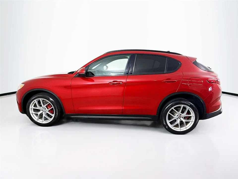 2019 Alfa Romeo Stelvio - Image 31 of 31