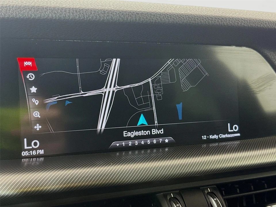 2019 Alfa Romeo Stelvio - Image 13 of 31