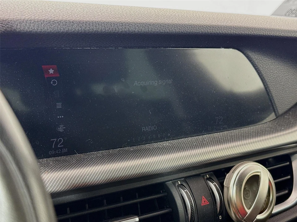 2019 Alfa Romeo Stelvio - Image 11 of 21