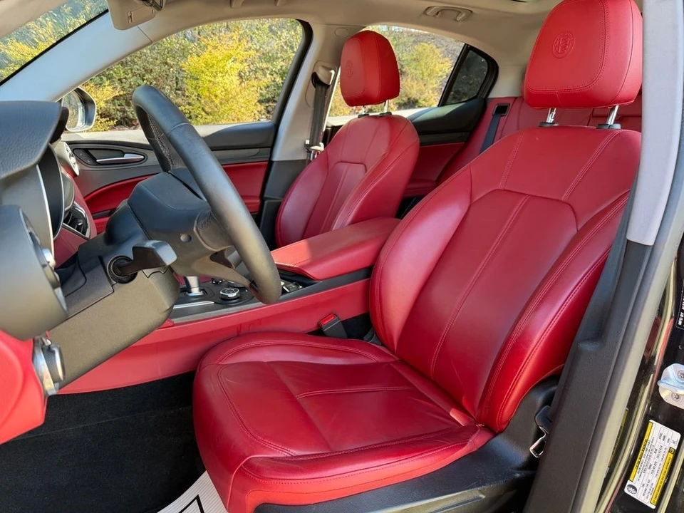 2019 Alfa Romeo Stelvio - Image 15 of 21