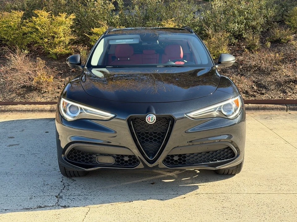 2019 Alfa Romeo Stelvio - Image 9 of 21