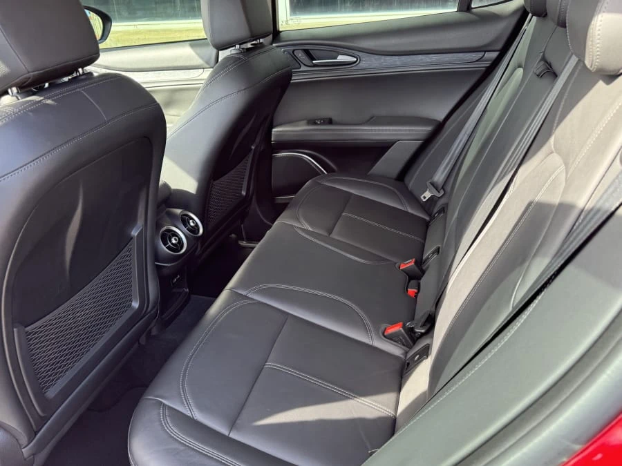 2019 Alfa Romeo Stelvio - Image 9 of 9