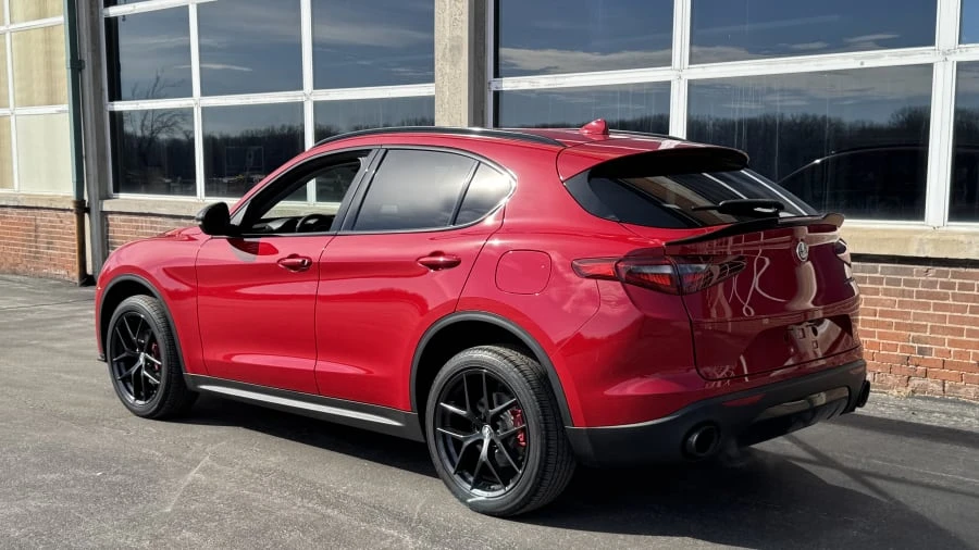 2019 Alfa Romeo Stelvio - Image 3 of 9