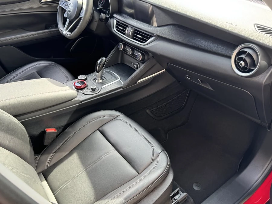 2019 Alfa Romeo Stelvio - Image 7 of 9