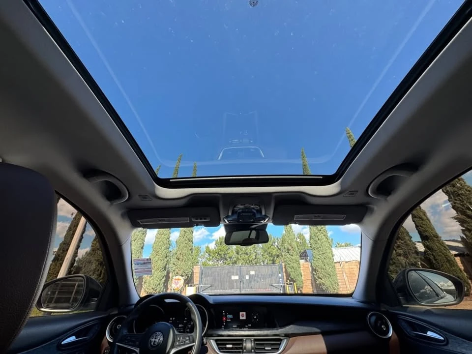2019 Alfa Romeo Stelvio - Image 16 of 20