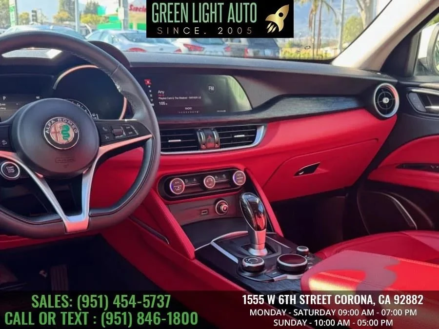 2019 Alfa Romeo Stelvio - Image 18 of 20