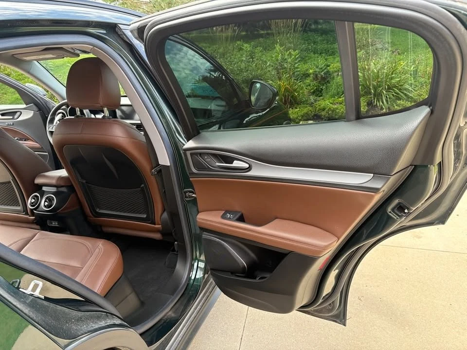 2019 Alfa Romeo Stelvio - Image 8 of 14