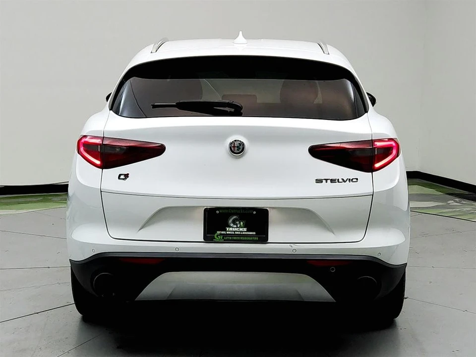 2019 Alfa Romeo Stelvio - Image 6 of 12