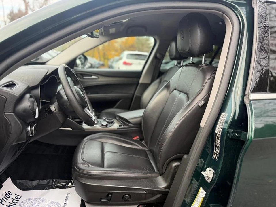 2019 Alfa Romeo Stelvio - Image 19 of 20