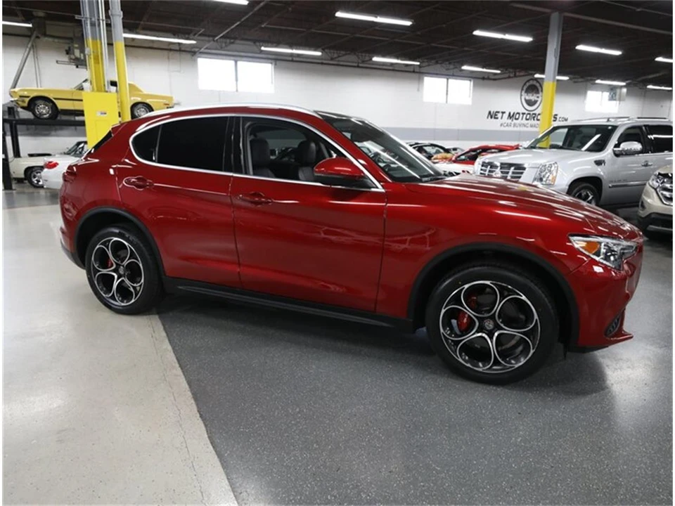 2019 Alfa Romeo Stelvio - Image 8 of 31