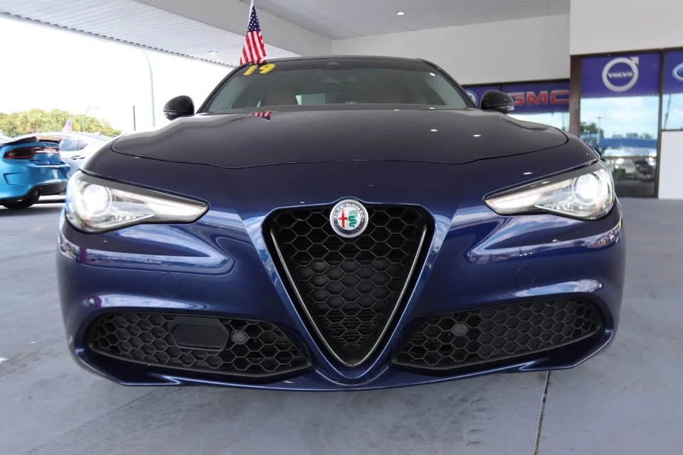 2019 Alfa Romeo Giulia - Image 4 of 6