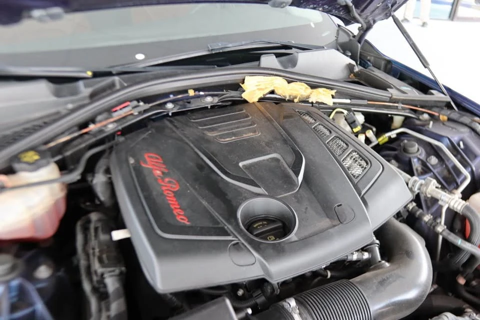 2019 Alfa Romeo Giulia - Image 6 of 6