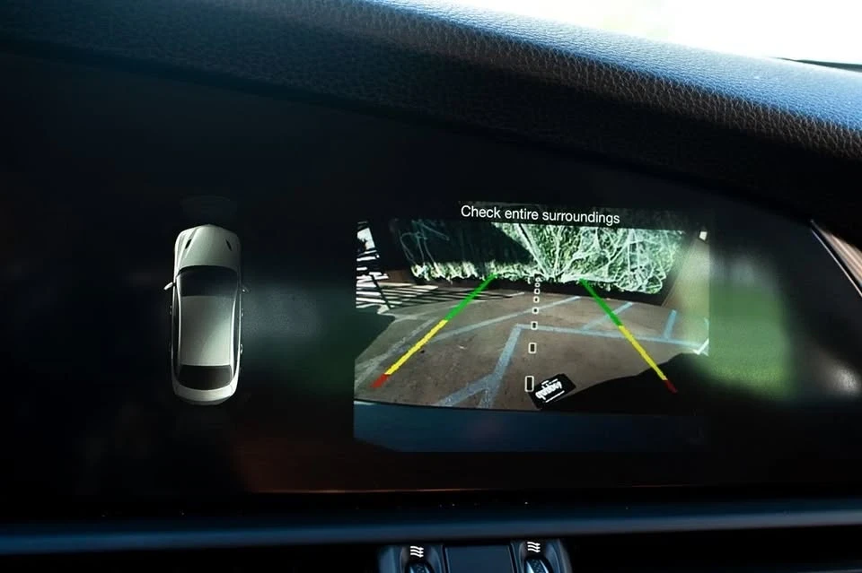 2019 Alfa Romeo Giulia - Image 3 of 15