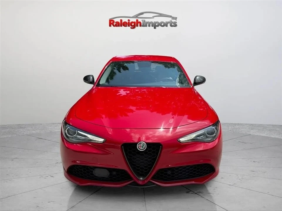 2019 Alfa Romeo Giulia - Image 3 of 20