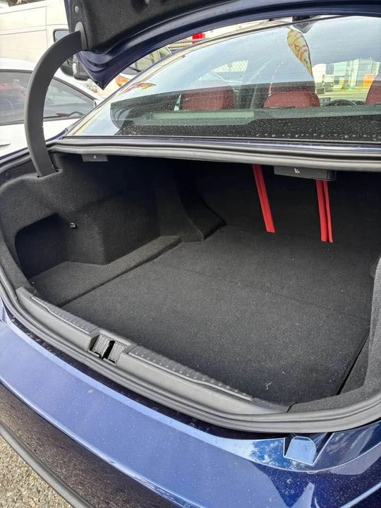 2019 Alfa Romeo Giulia - Image 14 of 20