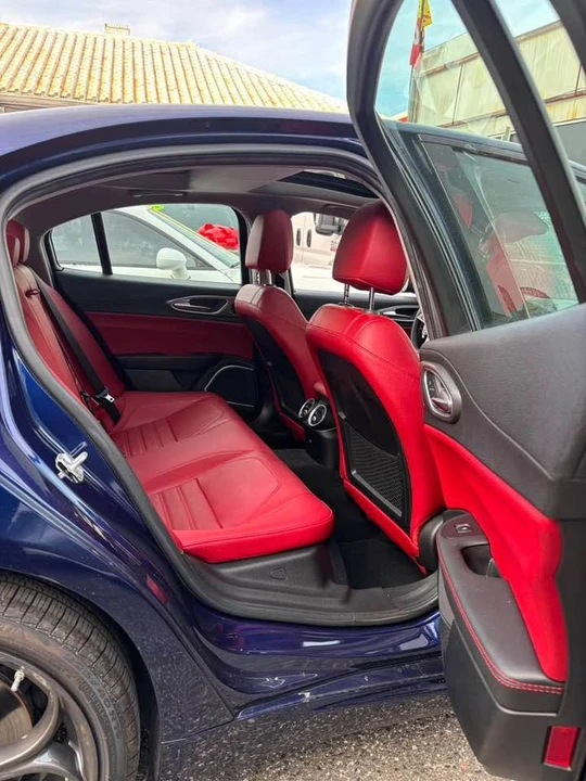 2019 Alfa Romeo Giulia - Image 20 of 20