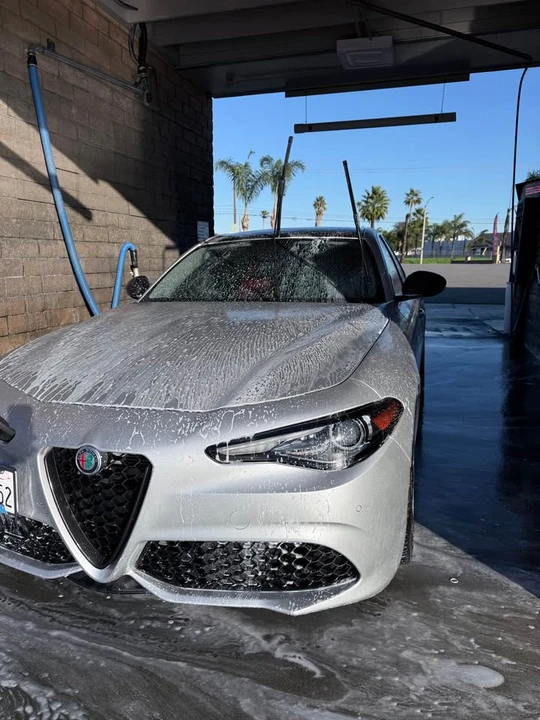 2019 Alfa Romeo Giulia - Image 4 of 5