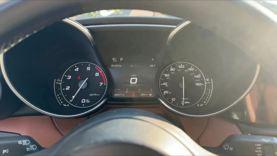 2019 Alfa Romeo Giulia - Image 12 of 20