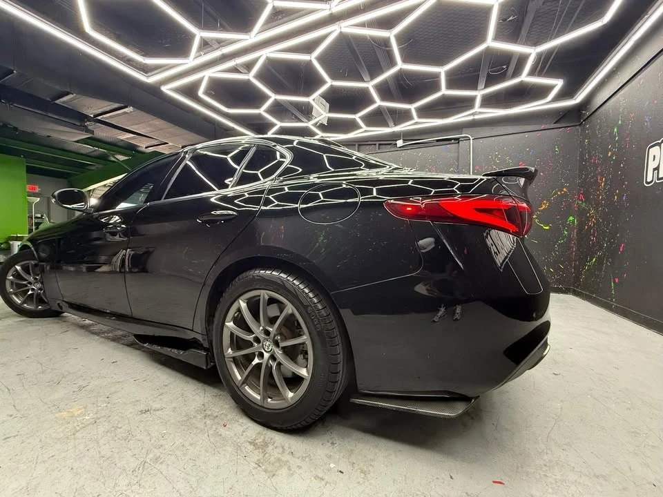 2019 Alfa Romeo Giulia - Image 3 of 15