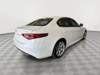 2019 Alfa Romeo Giulia - Image 3 of 10
