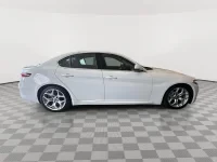 2019 Alfa Romeo Giulia - Image 2 of 10
