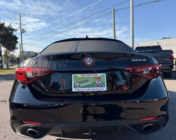 2019 Alfa Romeo Giulia - Image 6 of 20