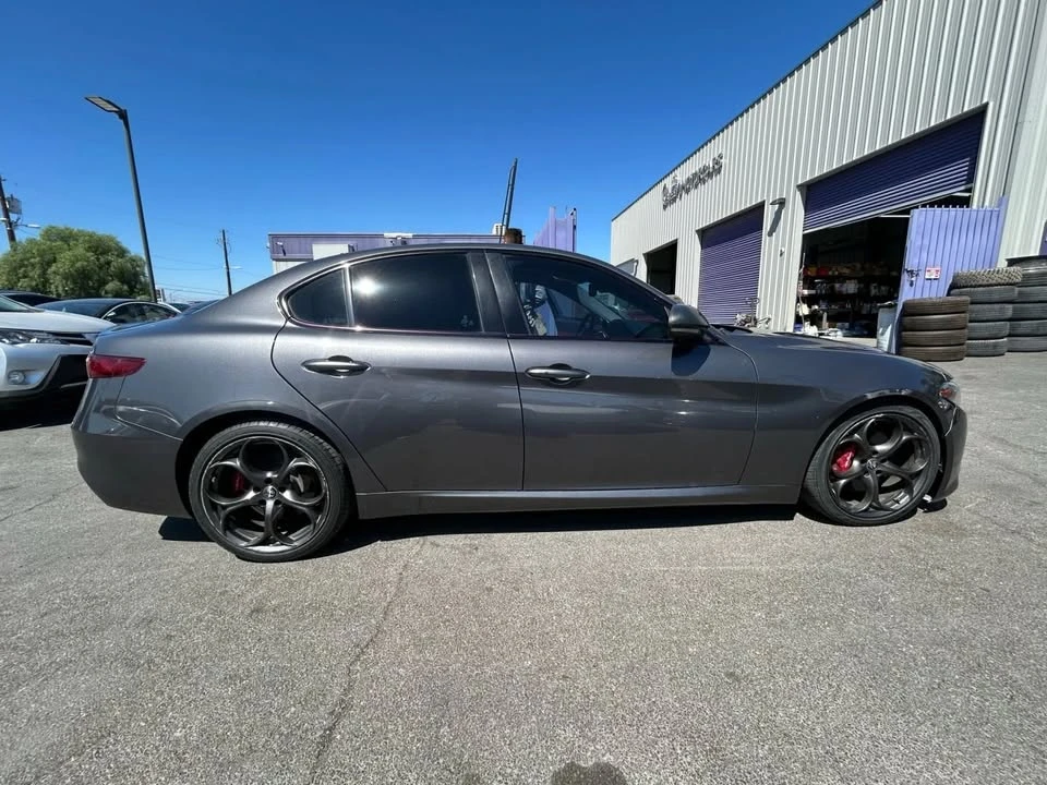 2019 Alfa Romeo Giulia - Image 3 of 19