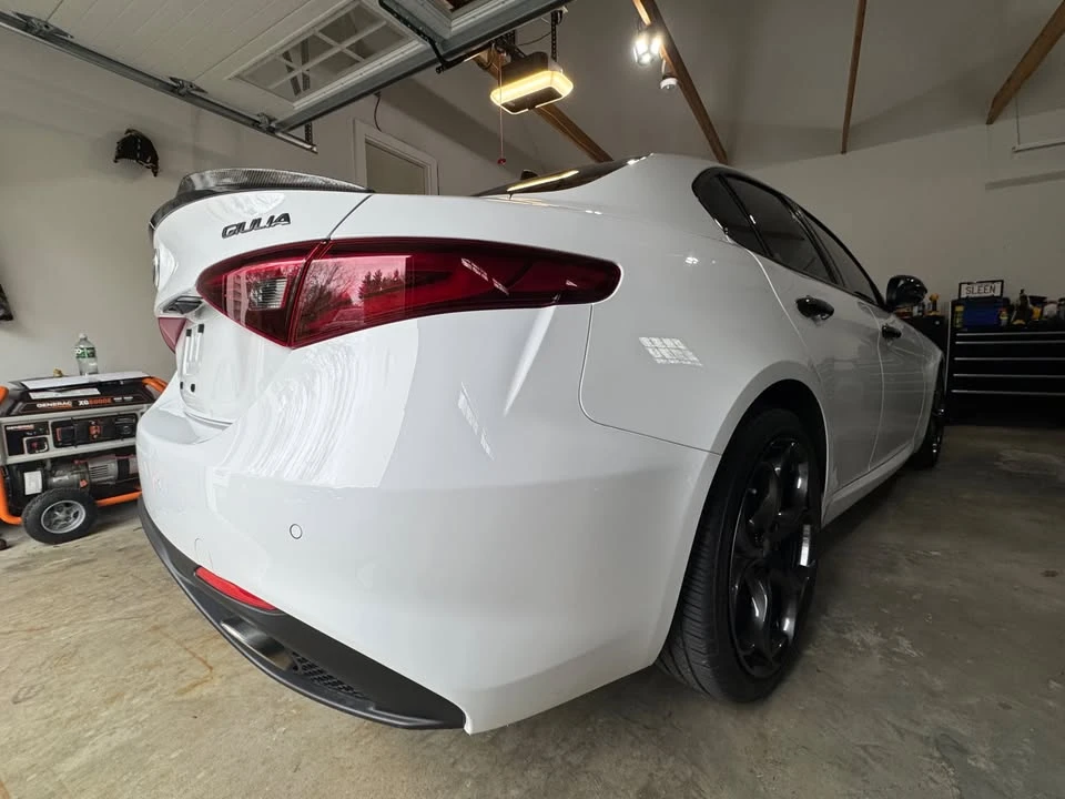 2019 Alfa Romeo Giulia - Image 4 of 18