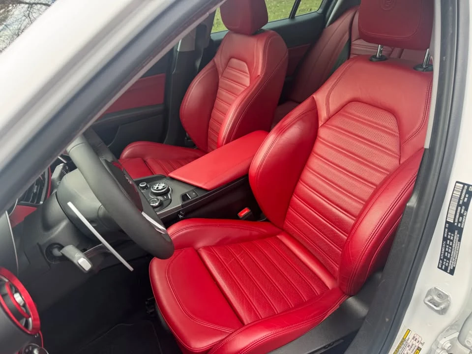 2019 Alfa Romeo Giulia - Image 7 of 18