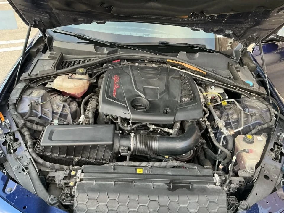 2019 Alfa Romeo Giulia - Image 6 of 11
