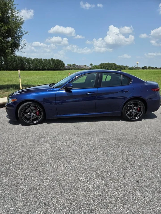 2019 Alfa Romeo Giulia - Image 2 of 20