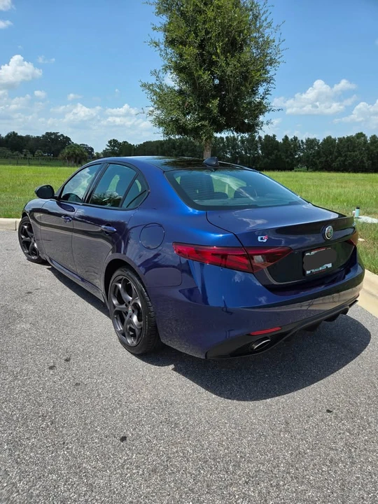 2019 Alfa Romeo Giulia - Image 3 of 20