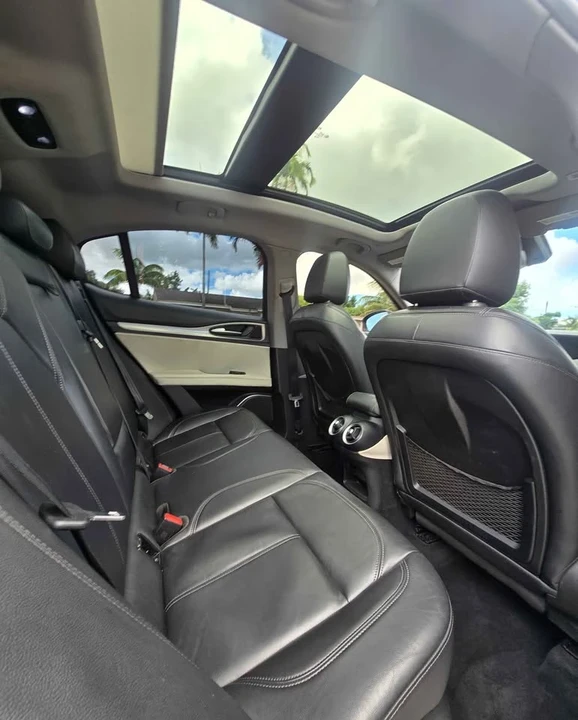2019 Alfa Romeo Stelvio - Image 9 of 9