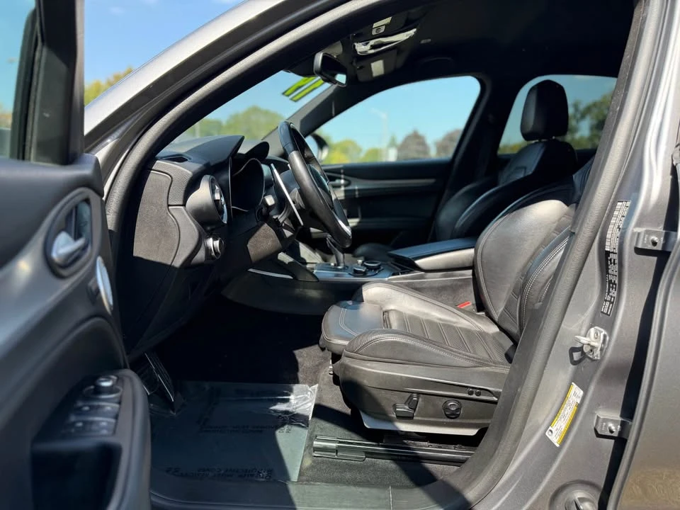 2019 Alfa Romeo Stelvio - Image 6 of 19