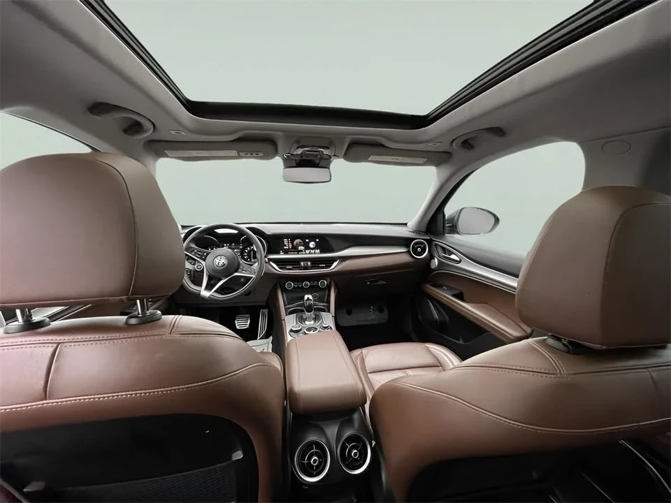 2019 Alfa Romeo Stelvio - Image 6 of 14