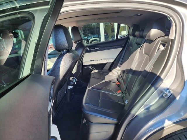 2019 Alfa Romeo Stelvio - Image 18 of 20