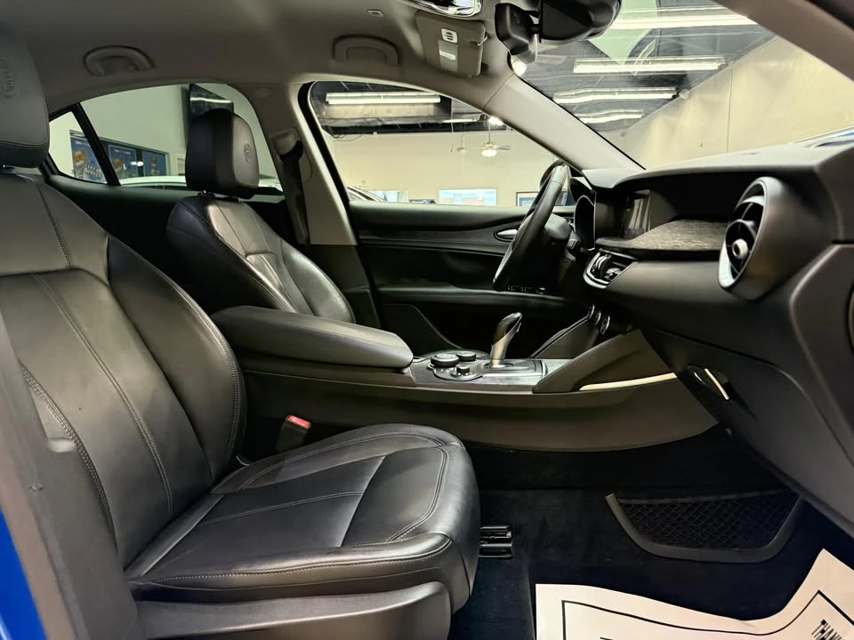 2019 Alfa Romeo Stelvio - Image 18 of 20