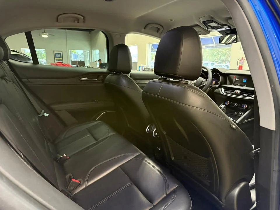 2019 Alfa Romeo Stelvio - Image 16 of 20