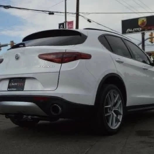 2019 Alfa Romeo Stelvio - Image 4 of 19