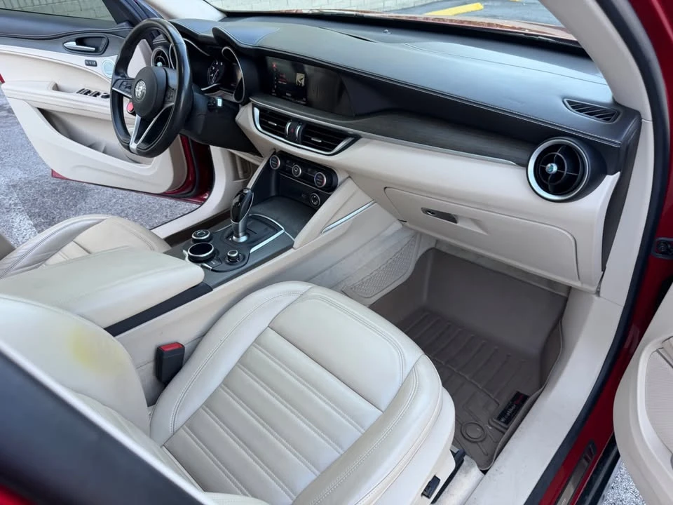 2019 Alfa Romeo Stelvio - Image 12 of 13