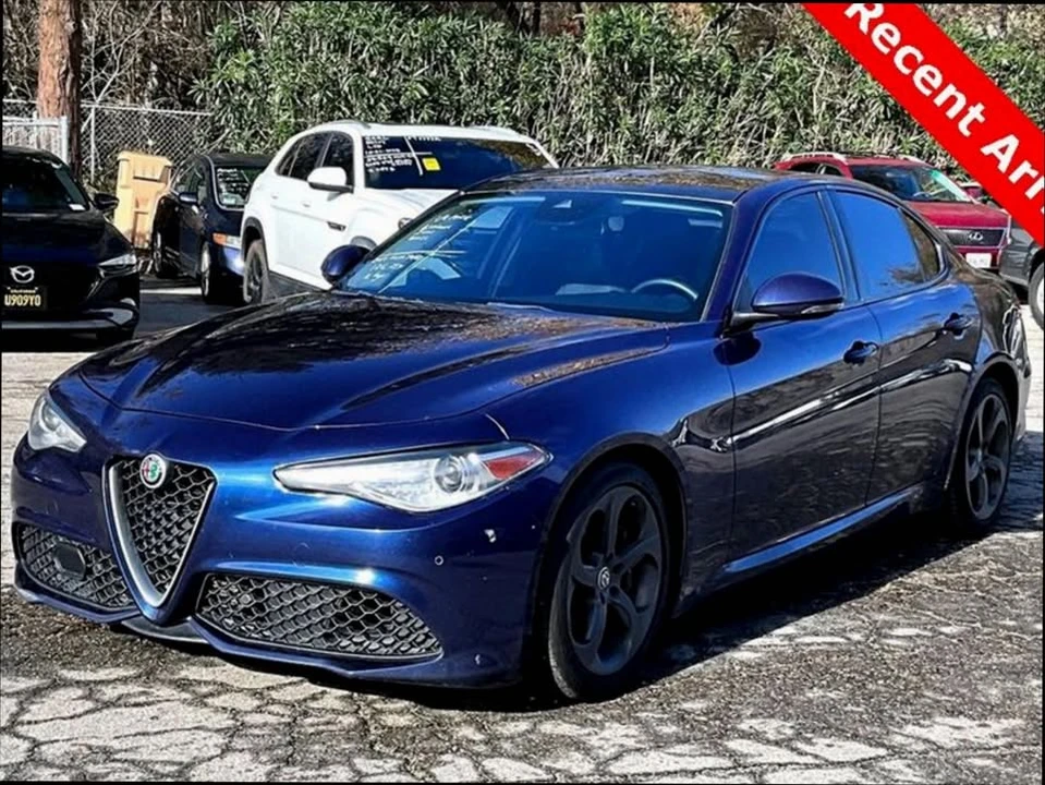 2019 Alfa Romeo Giulia - Image 3 of 9