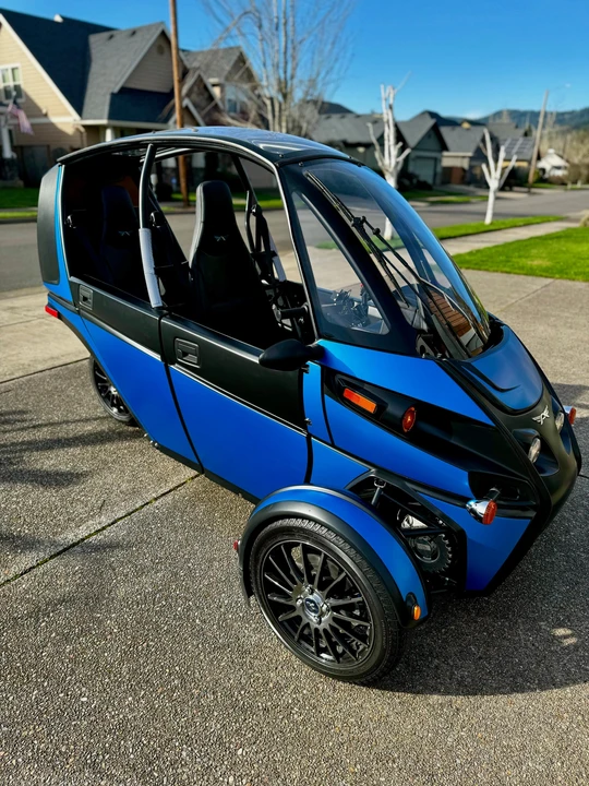 2019 Arcimoto - Image 16 of 31
