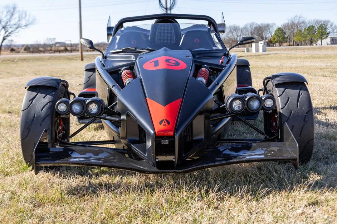 2019 Ariel Atom - Image 2 of 31
