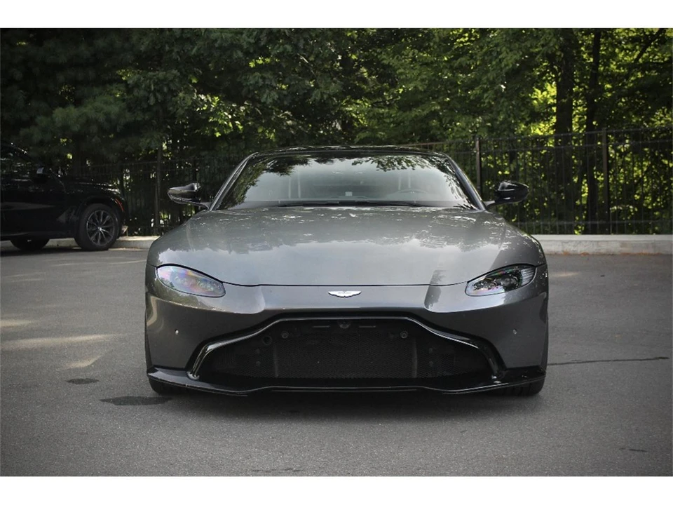 2019 Aston Martin - Image 2 of 31