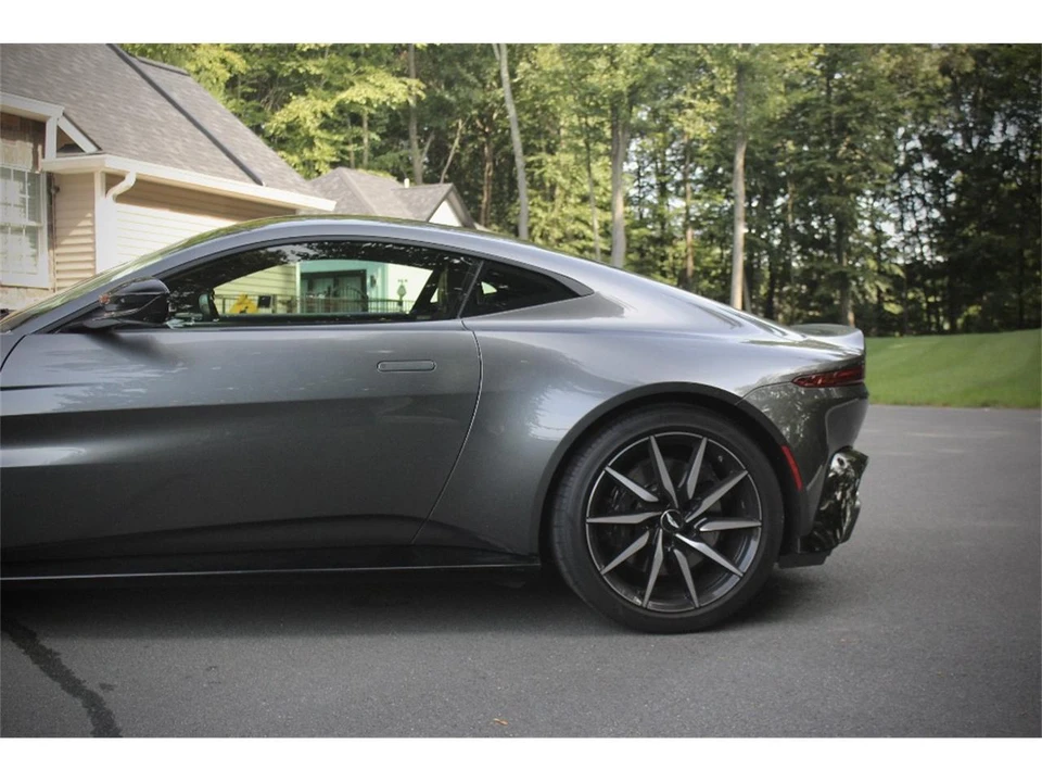 2019 Aston Martin V8 Vantage (2019+) - Image 6 of 31