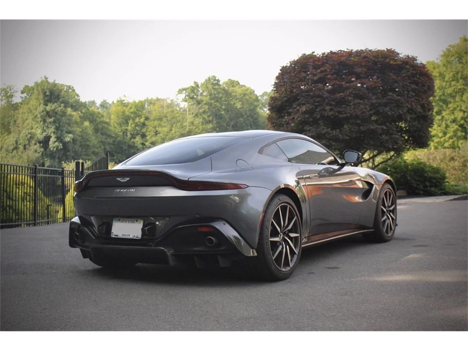 2019 Aston Martin V8 Vantage (2019+) - Image 9 of 31