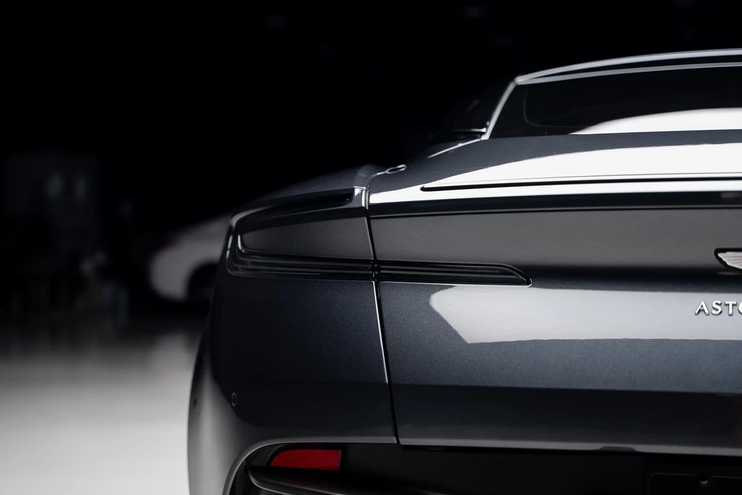 2019 Aston Martin DB11 - Image 27 of 31