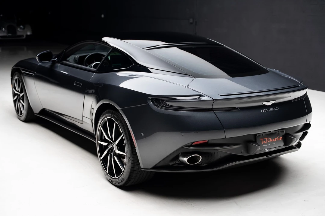 2019 Aston Martin DB11 - Image 23 of 31