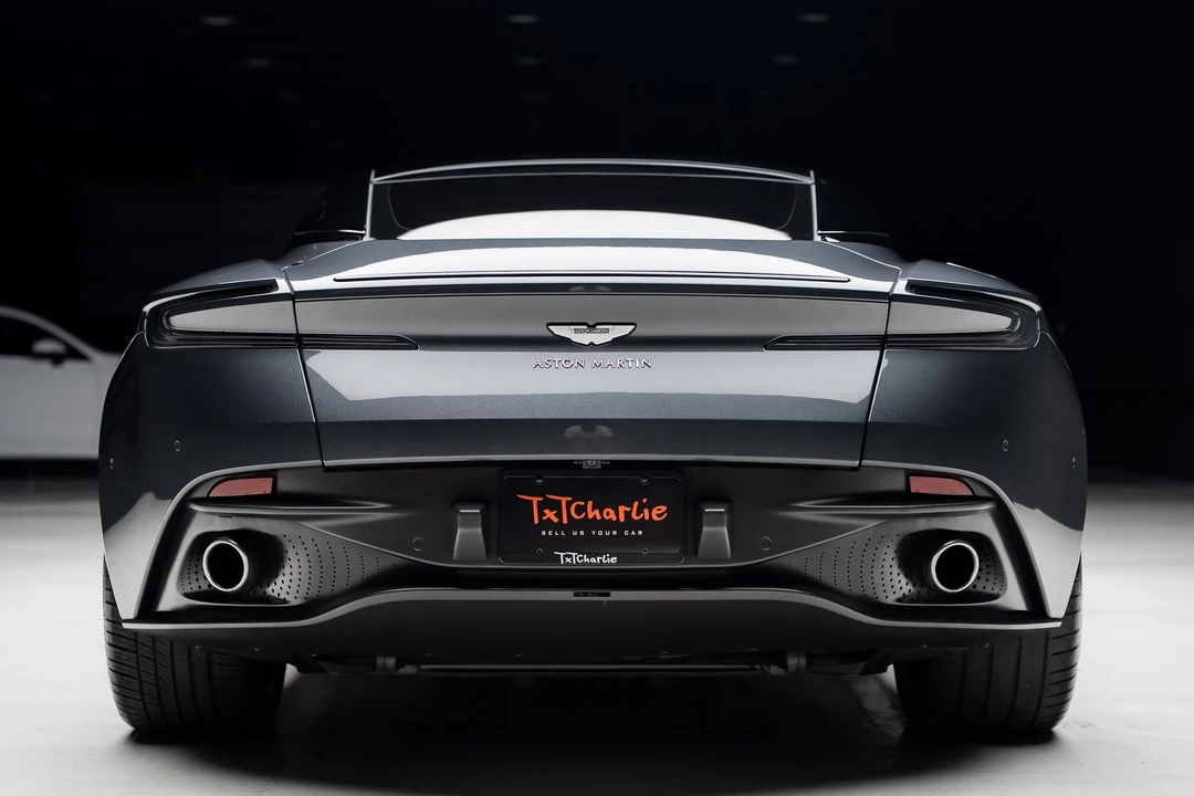 2019 Aston Martin DB11 - Image 26 of 31
