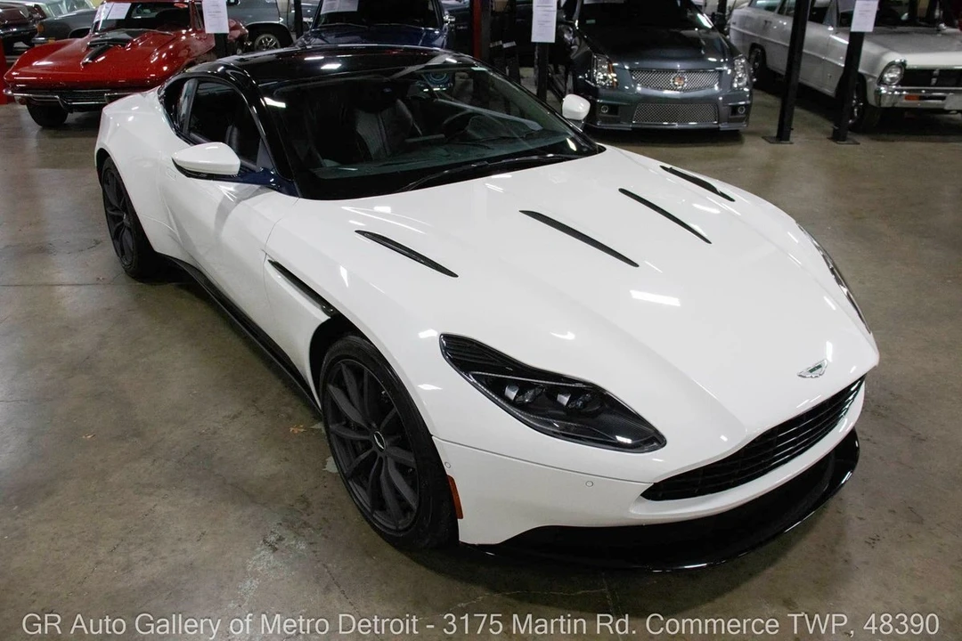 2019 Aston Martin DB11 AMR - Image 9 of 12